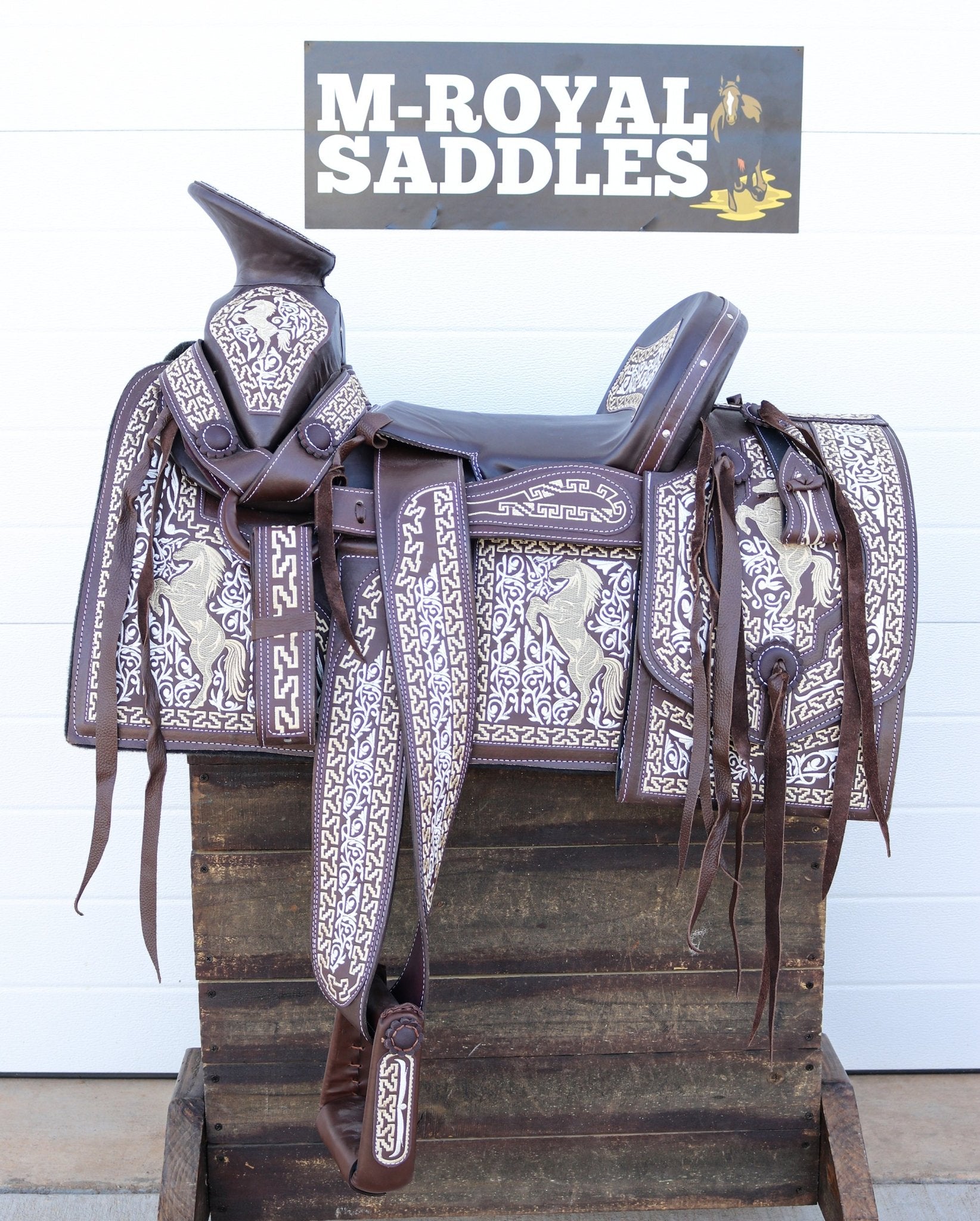 14.5" Montura Brown Horse Charro Mexican Saddle - M - Royal Saddles - Charro Saddles/Monturas