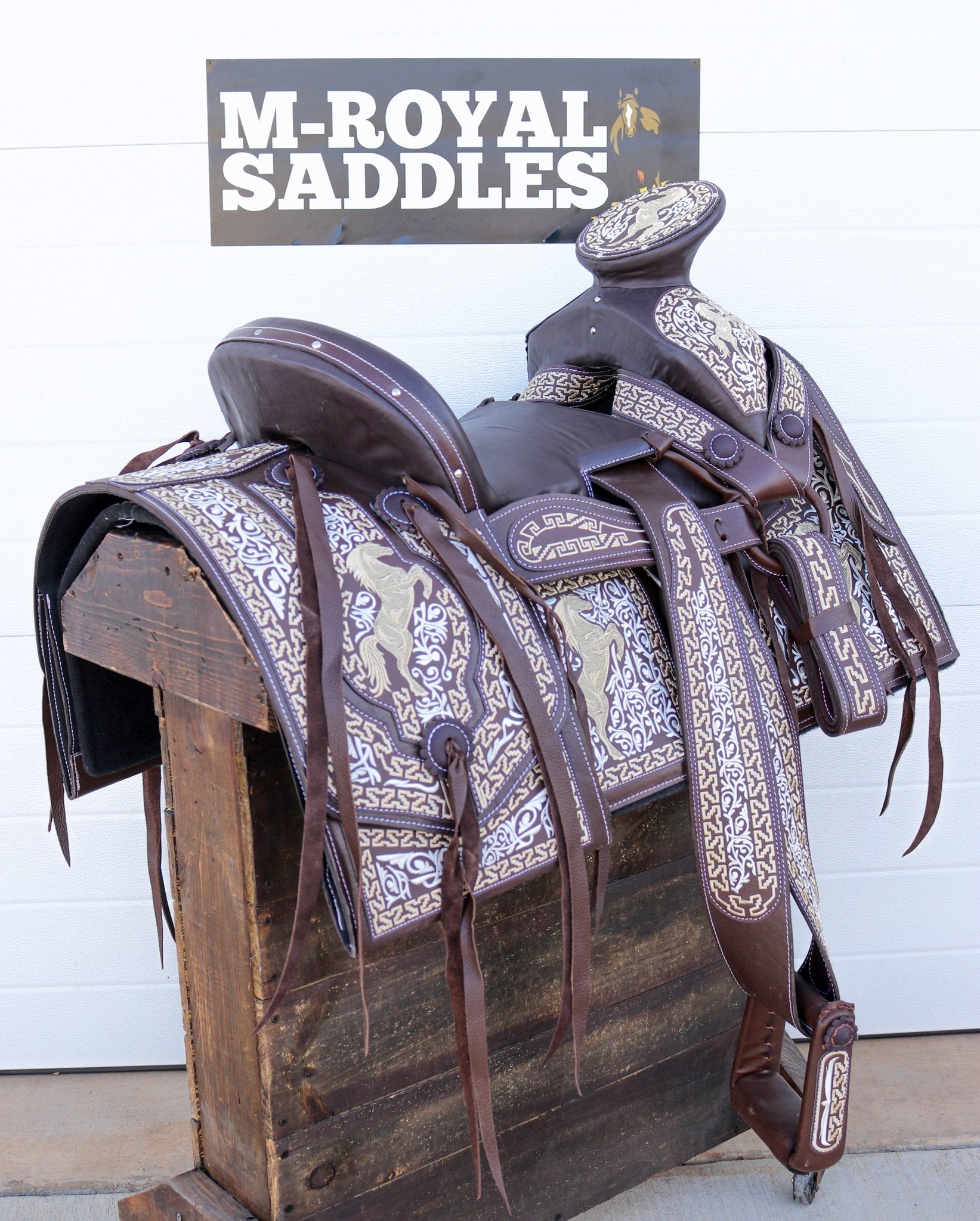 14.5" Montura Brown Horse Charro Mexican Saddle - M - Royal Saddles - Charro Saddles/Monturas