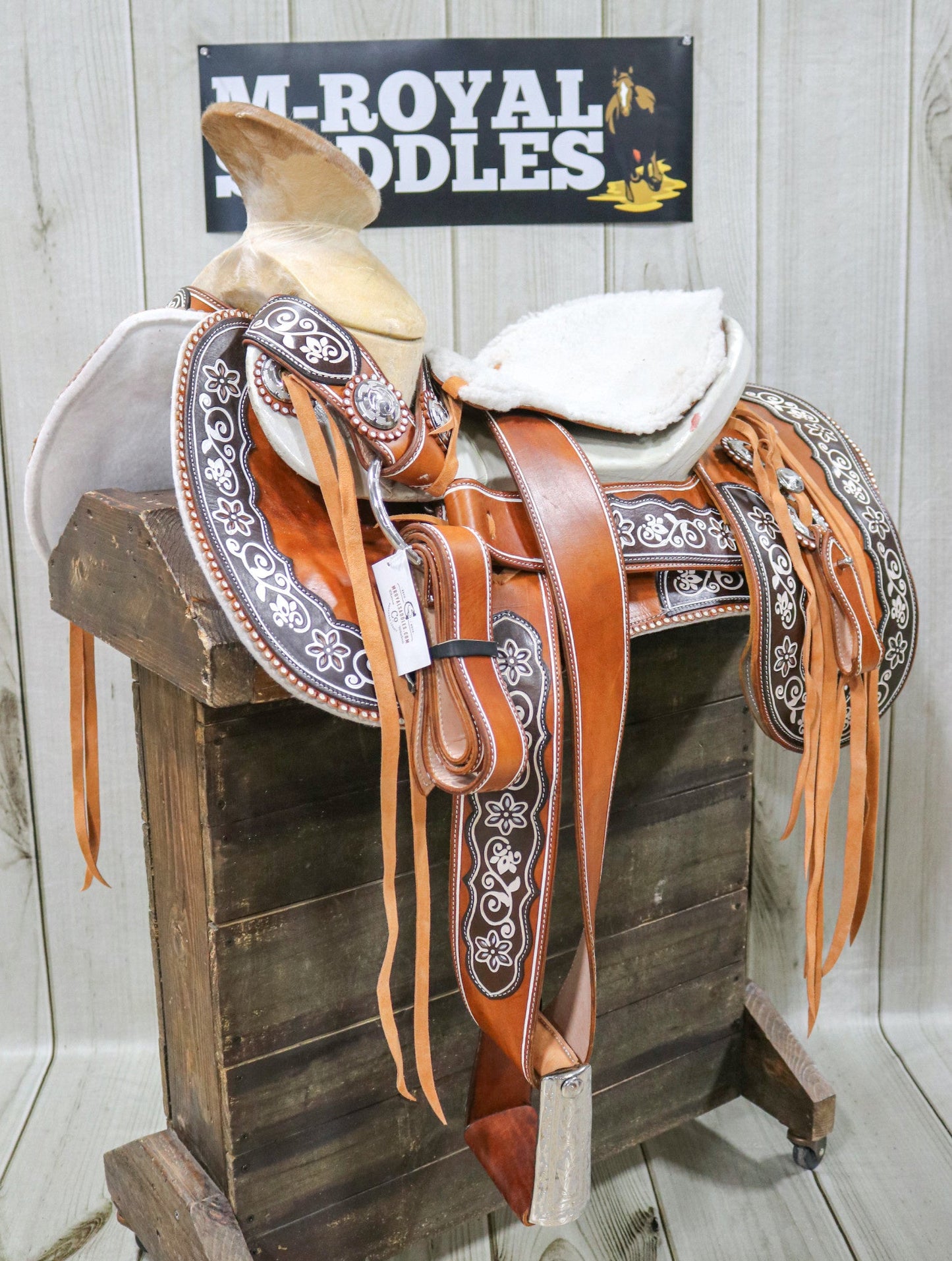 15" Charra Saddle Montura Pintada Fina Acero - M - Royal Saddles - Charro Saddles/Monturas