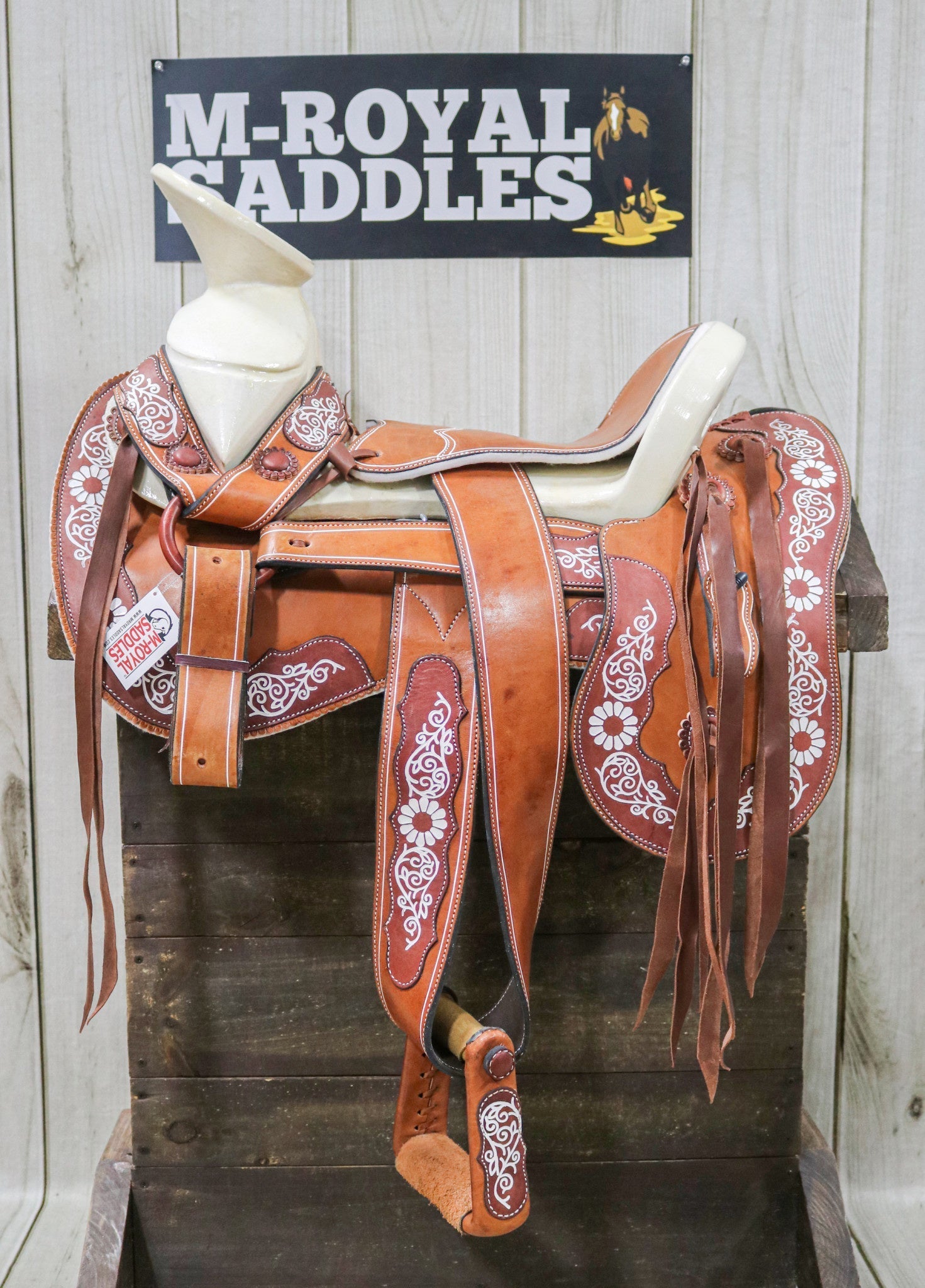 15" Charro Mexican Saddle Silla Montar Pintada Flor - M - Royal Saddles - Charro Saddles/Monturas