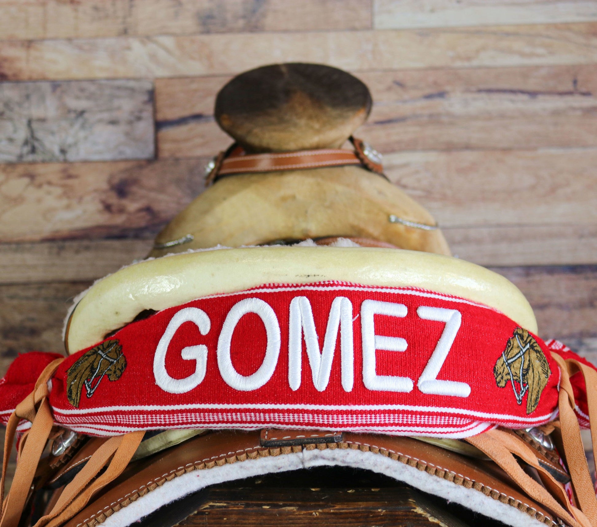 Gomez Red Charro Sarape Montura Charra - M - Royal Saddles - Sarapes