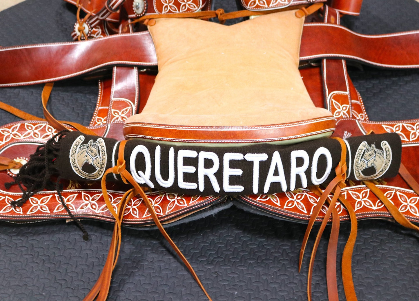 Queretaro Brown Charro Saddle Sarape - M - Royal Saddles - Sarapes