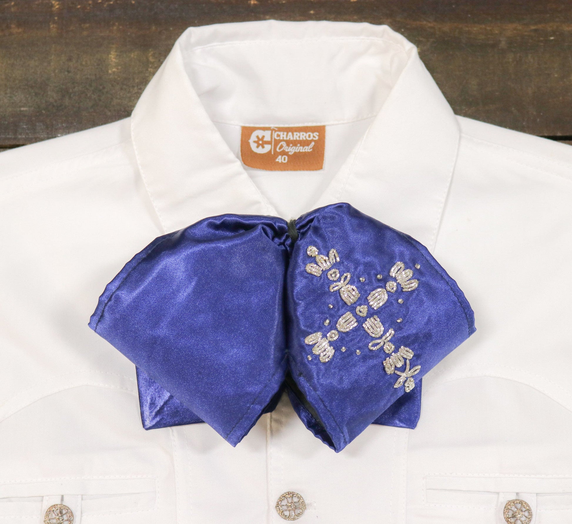 Traditional Charro De Canutillo Mono Bowtie - M - Royal Saddles - Monos Charros