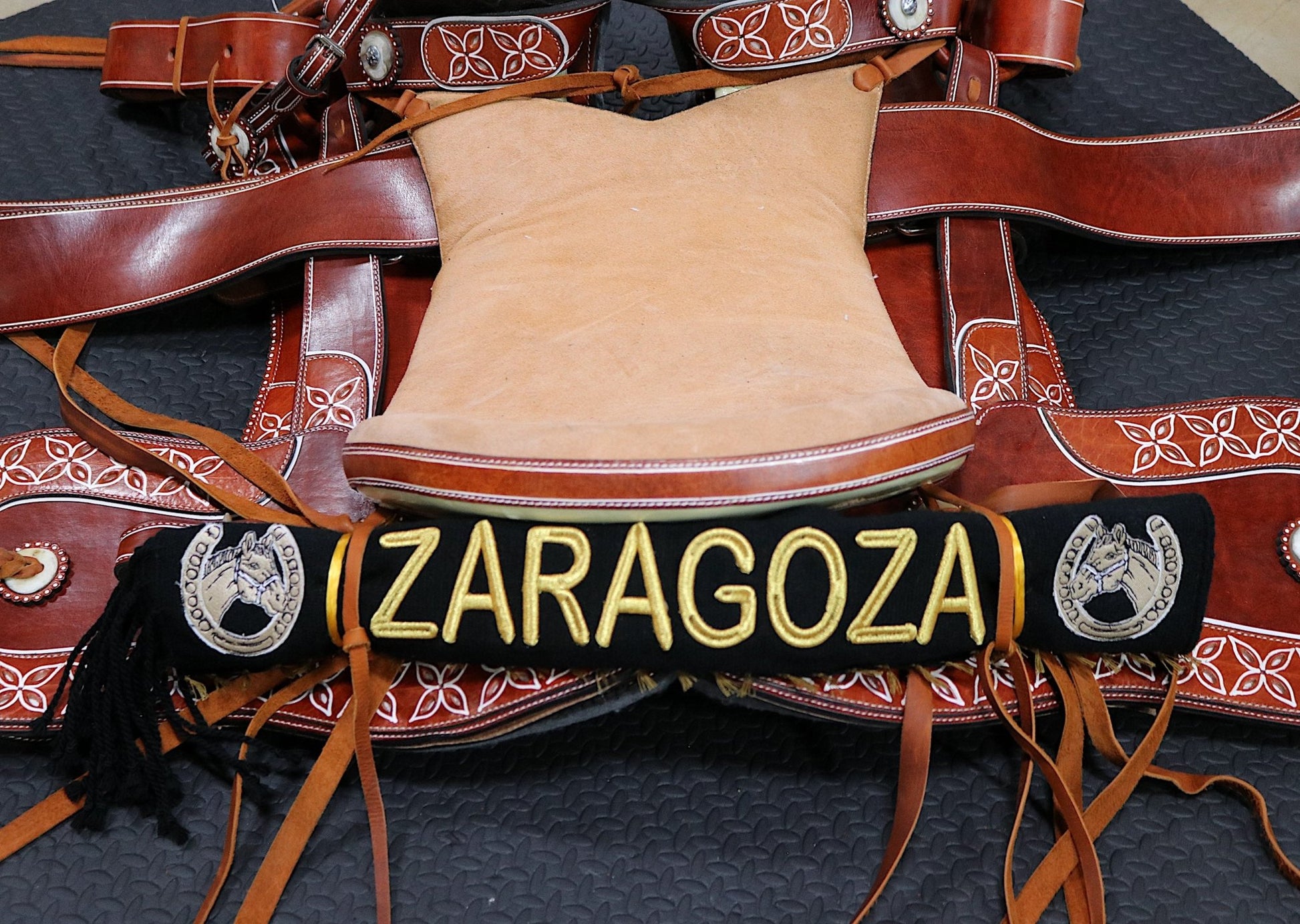 Zaragoza Black Charro Saddle Sarape - M - Royal Saddles - Sarapes